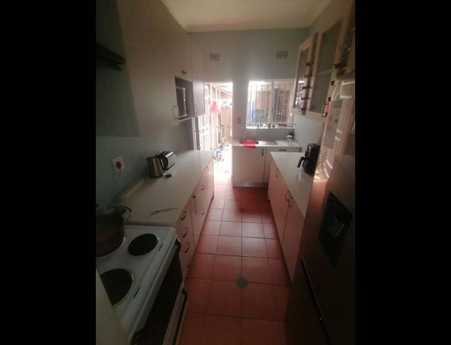 3 BEDROOM TOWNHOUSE FOR SALE IN BOKSBURG SOUTH